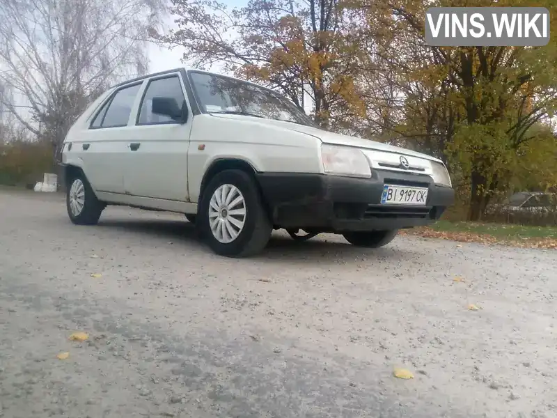 Skoda Favorit 1992, фото з оголошення 2 з 8, VIN TMBAEA200P0627191