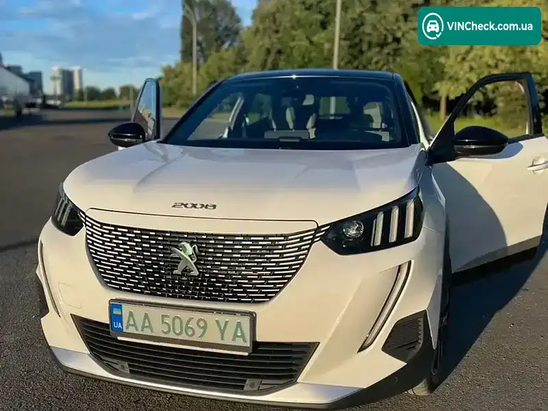 Peugeot e-2008 2020, фото з оголошення 1 з 17, VIN LDCA410A6L3005192