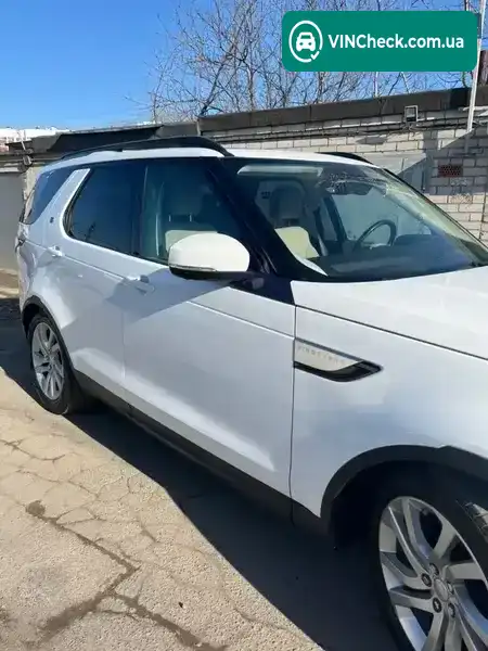 Land Rover Discovery 2017, фото з оголошення 2 з 21, VIN SALRRBBK5HA038622