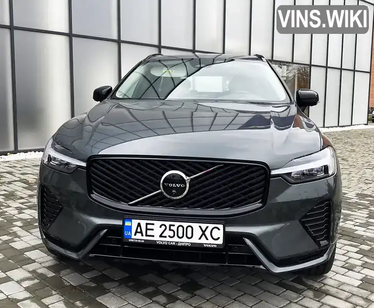 Volvo XC60 2025, фото з оголошення 2 з 21, VIN YV1UZM1V7T1298998