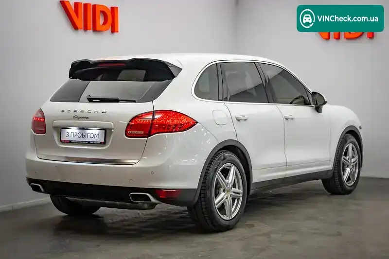 Porsche Cayenne 2013, фото з оголошення 2 з 21, VIN WP1ZZZ92ZELA01174