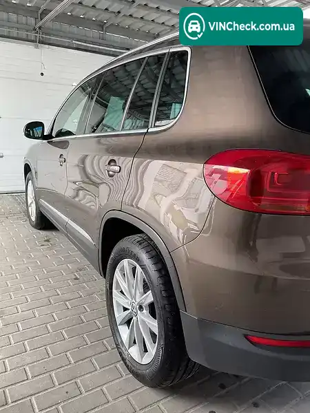 Volkswagen Tiguan 2015, фото з оголошення 2 з 20, VIN WVGZZZ5NZFW051567
