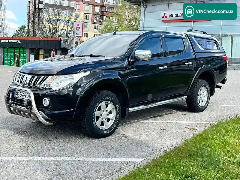 Mitsubishi L 200 2016, фото з оголошення 2 з 17, VIN MMCJYKL10GHZ23596