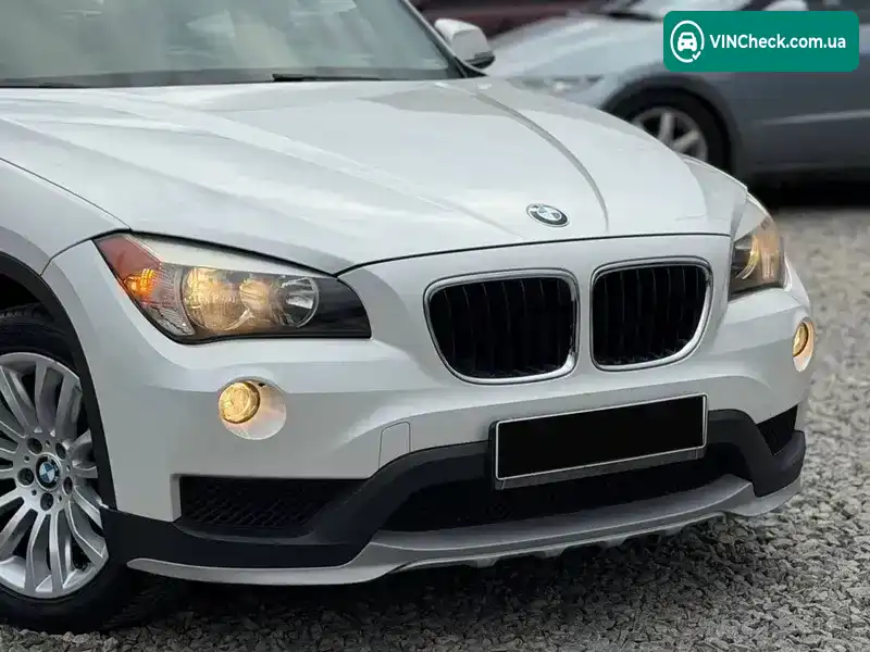 BMW X1 2014, фото з оголошення 2 з 16, VIN WBAVM1C50FV315896