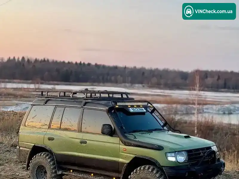 Mitsubishi Pajero 1999, фото з оголошення 2 з 21, VIN JMB0RV450XJ000980