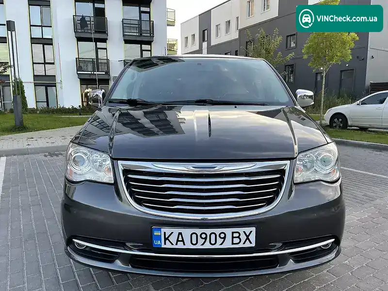 Chrysler Town & Country 2015, фото з оголошення 1 з 20, VIN 2C4RC1GG4GR221706