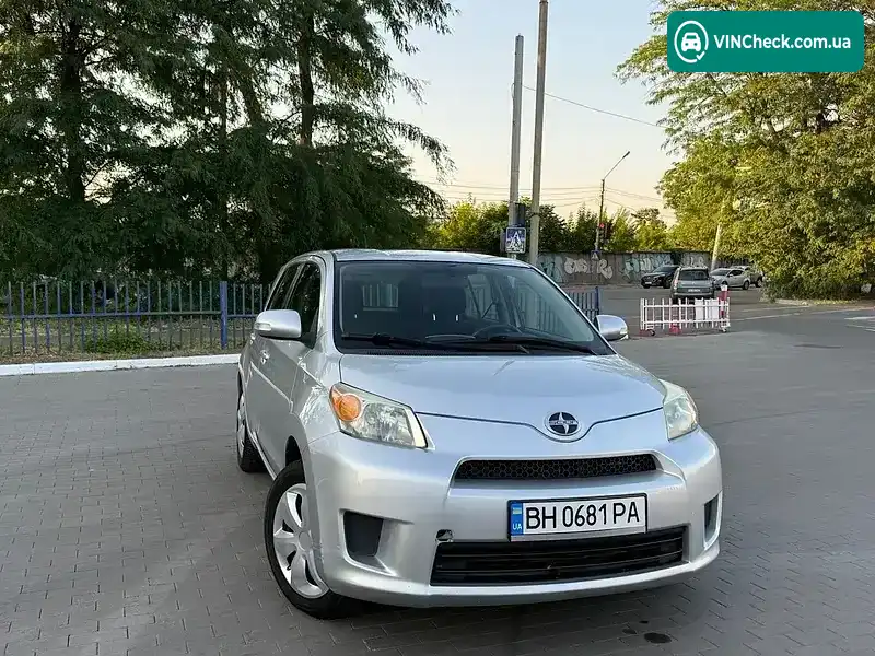 Scion xD 2011, фото з оголошення 2 з 17, VIN JTKKU4B44C1020490