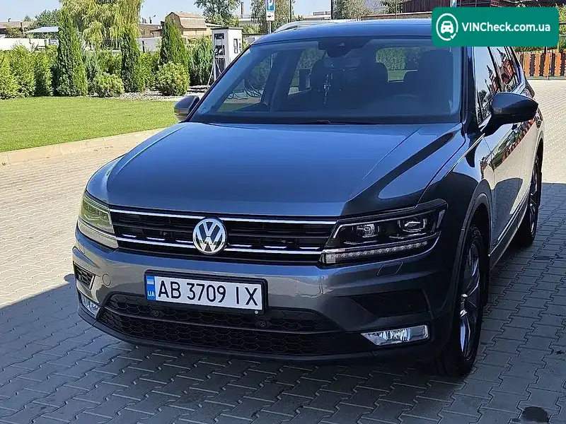 Volkswagen Tiguan 2020, фото з оголошення 1 з 20, VIN 3VV2B7AX3MM039547