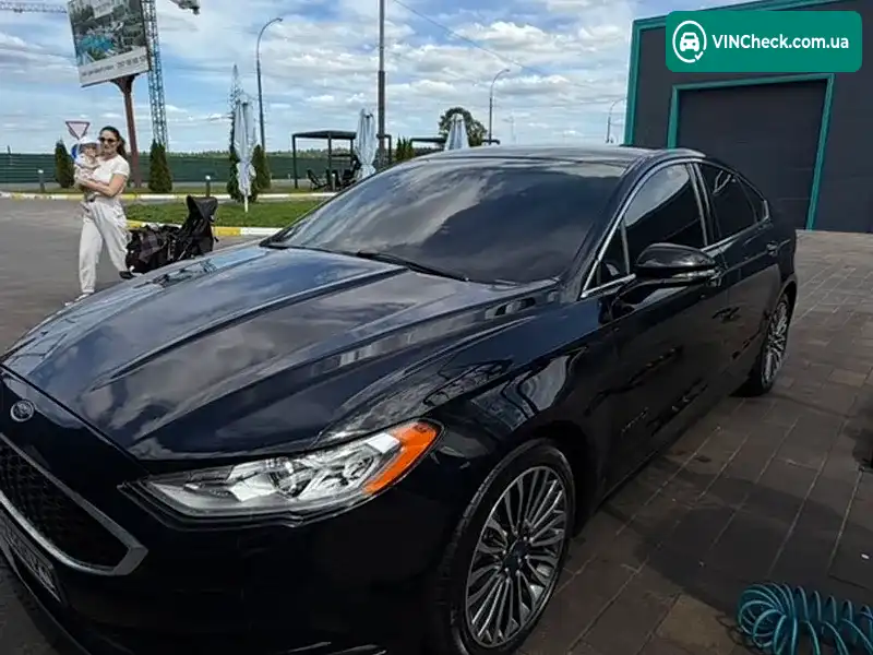 Ford Fusion 2018, фото з оголошення 1 з 13, VIN 3FA6P0LU3JR287278