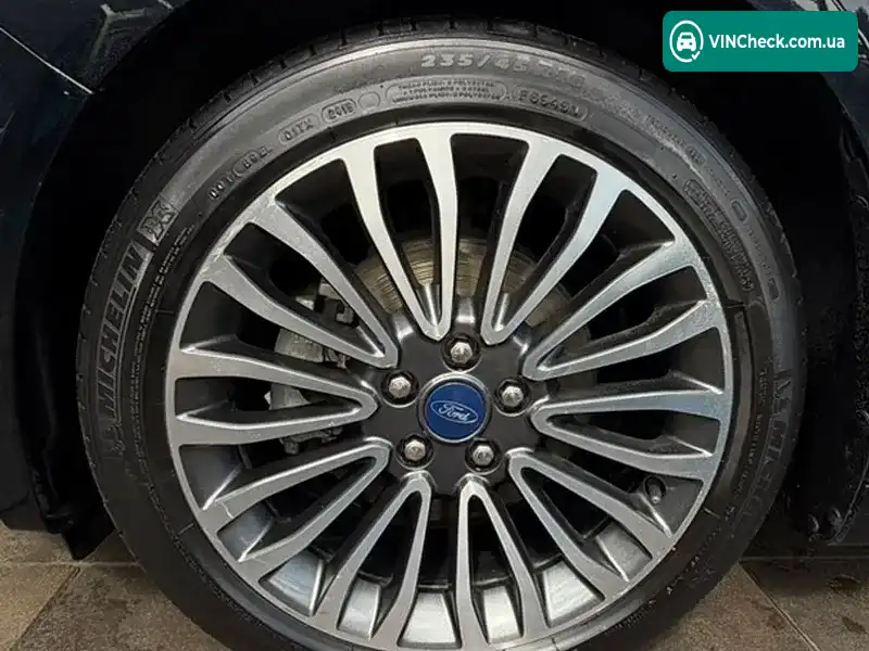 Ford Fusion 2018, фото з оголошення 2 з 13, VIN 3FA6P0LU3JR287278