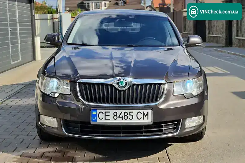 Skoda Superb 2011, фото з оголошення 2 з 15, VIN Y6UAB43T1CB300019