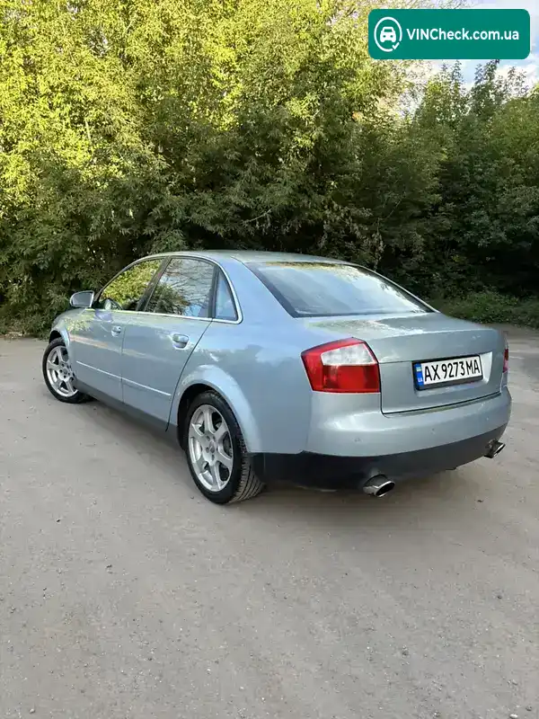 Audi A4 2002, фото з оголошення 2 з 10, VIN WAUZZZ8EX3A210232