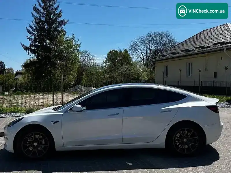 Tesla Model 3 2019, фото з оголошення 1 з 21, VIN 5YJ3E1EB9KF391328