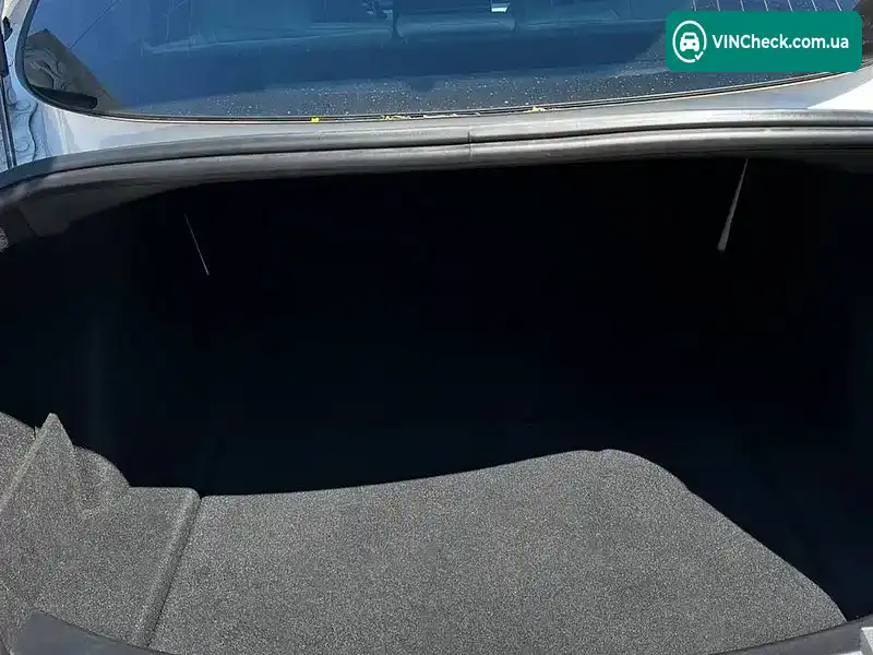 Tesla Model 3 2019, фото з оголошення 2 з 21, VIN 5YJ3E1EB9KF391328