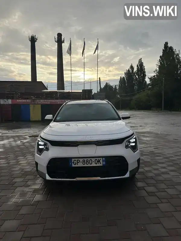 Kia Niro 2023, фото з оголошення 2 з 15, VIN KNACT811FR5057951
