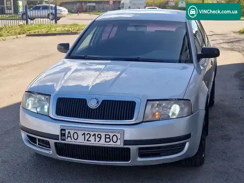 Skoda Superb 2004, фото з оголошення 1 з 7, VIN TMBDU23U25B044108