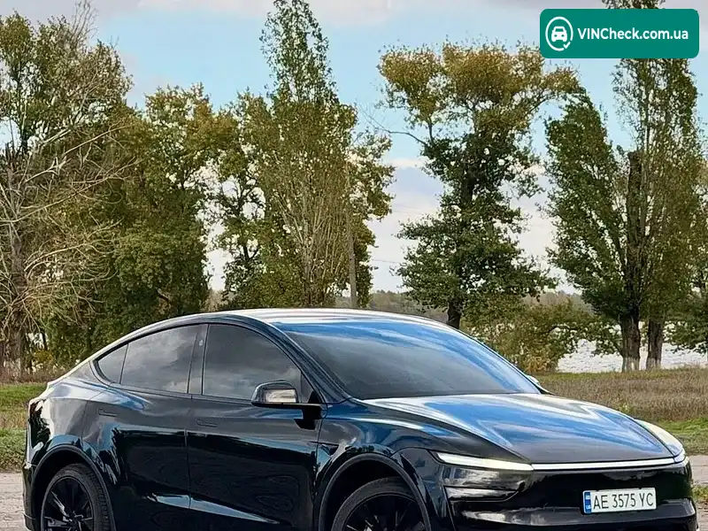 Tesla Model Y 2025, фото з оголошення 2 з 20, VIN 7SAYGDEE3TA493933