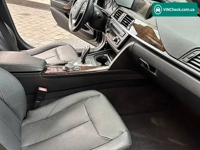 BMW 3 Series 2015, фото з оголошення 2 з 20, VIN WBA3B5C54FF961425
