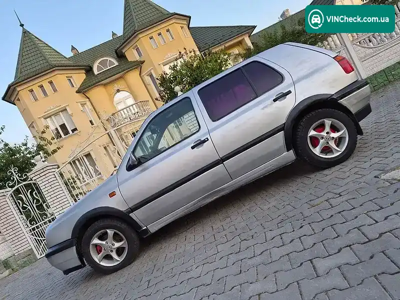 Volkswagen Golf 1993, фото з оголошення 1 з 20, VIN WVWZZZ1HZPW048851