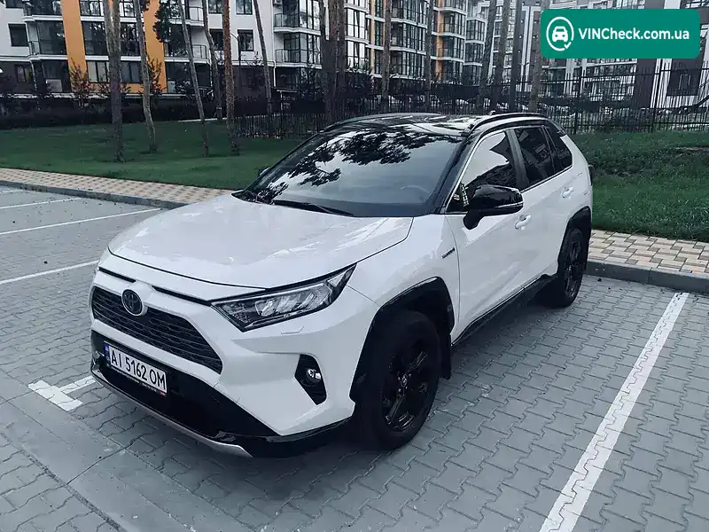 Toyota RAV4 2019, фото з оголошення 1 з 20, VIN JTMRW3FV00J010614