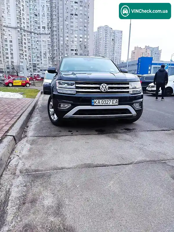 Volkswagen Atlas 2017, фото з оголошення 1 з 18, VIN 1V2LR2CA3JC531212