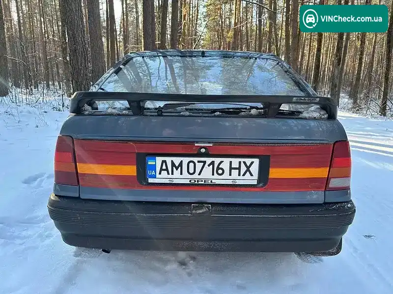 Opel Kadett 1989, фото з оголошення 1 з 16, VIN W0L000034K5195897
