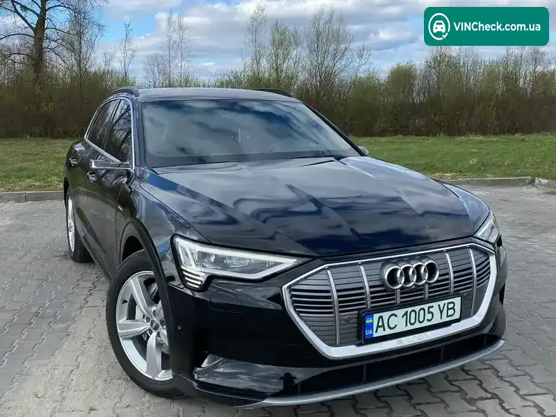 Audi e-tron 2019, фото з оголошення 1 з 21, VIN WAUZZZGE9LB006811