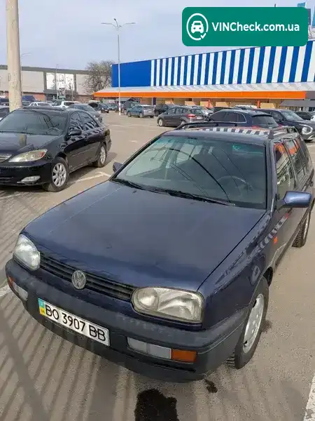 Volkswagen Golf 1995, фото з оголошення 1 з 10, VIN WVWZZZ1GZKW238614