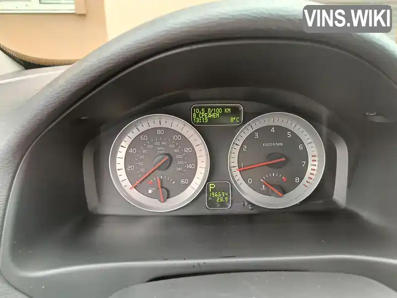 Volvo C70 2010, фото з оголошення 2 з 17, VIN YV1672MC1BJ116918