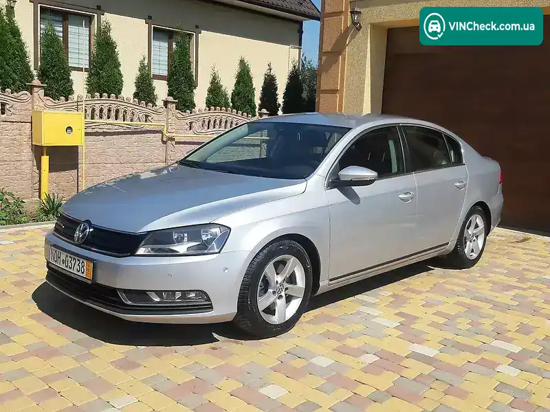 Volkswagen Passat 2013, фото з оголошення 1 з 20, VIN WVWZZZ3CZDP053374