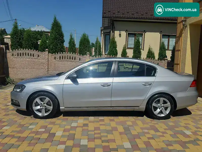 Volkswagen Passat 2013, фото з оголошення 2 з 20, VIN WVWZZZ3CZDP053374