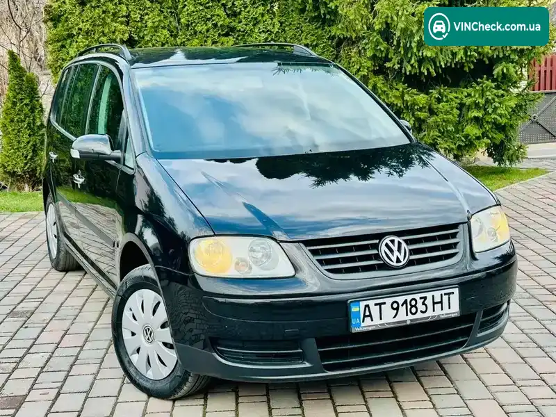 Volkswagen Touran 2004, фото з оголошення 2 з 21, VIN WVGZZZ1TZ5W034386