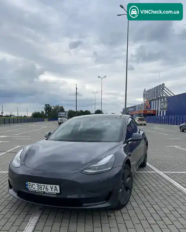 Tesla Model 3 2021, фото з оголошення 1 з 20, VIN 5YJ3E1EB5NF130993