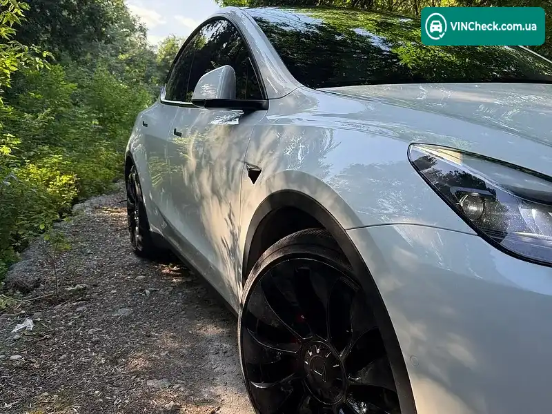 Tesla Model Y 2021, фото з оголошення 2 з 20, VIN 5YJYGDEF6MF266892