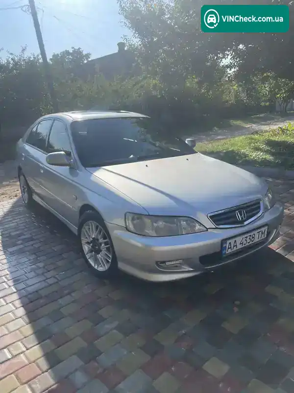 Honda Accord 2001, фото з оголошення 1 з 19, VIN SHHCH67701U200756