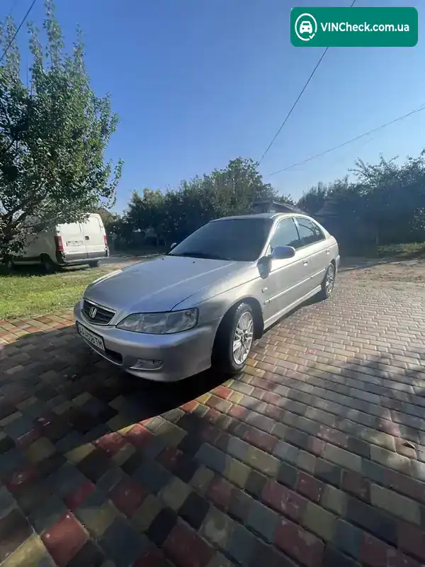Honda Accord 2001, фото з оголошення 2 з 19, VIN SHHCH67701U200756