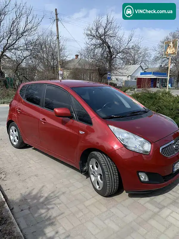 Kia Venga 2010, фото з оголошення 2 з 12, VIN TMAEH812BBJ035985