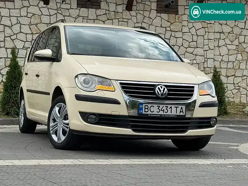 Volkswagen Touran 2010, фото з оголошення 1 з 14, VIN WVGZZZ1TZAW108159