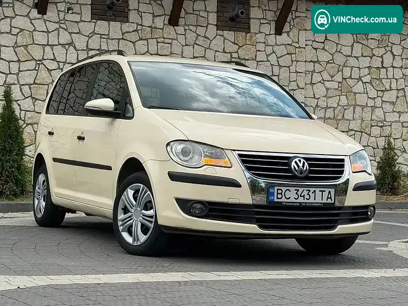 Volkswagen Touran 2010, фото з оголошення 2 з 14, VIN WVGZZZ1TZAW108159