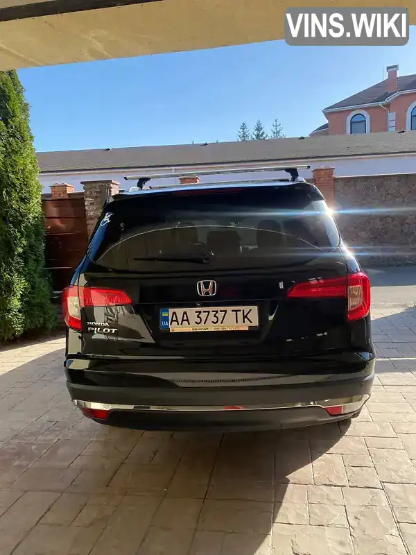 Honda Pilot 2018, фото з оголошення 2 з 16, VIN 5KBYF6870HB400267