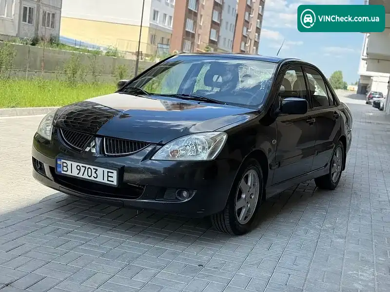 Mitsubishi Lancer 2005, фото з оголошення 2 з 9, VIN JMBSNCS3A5U014168