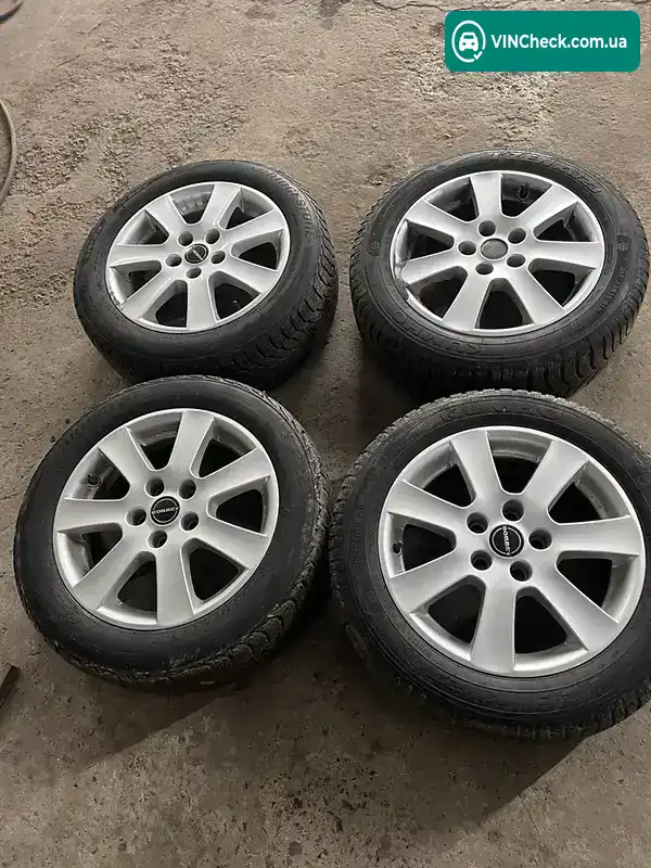 Volvo S60 2003, фото з оголошення 2 з 20, VIN YV1RS59G732276793