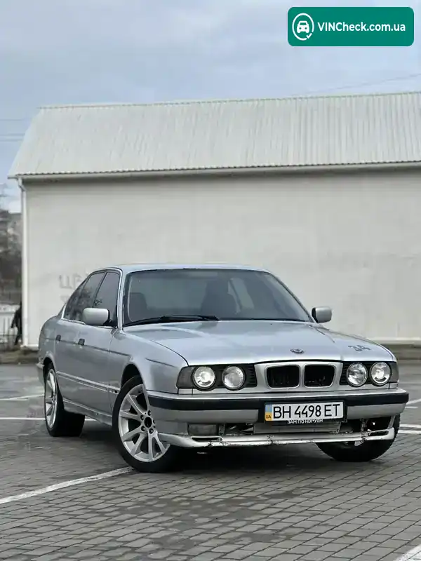 BMW 5 Series 1988, фото з оголошення 2 з 14, VIN WBAHB1108J3607762