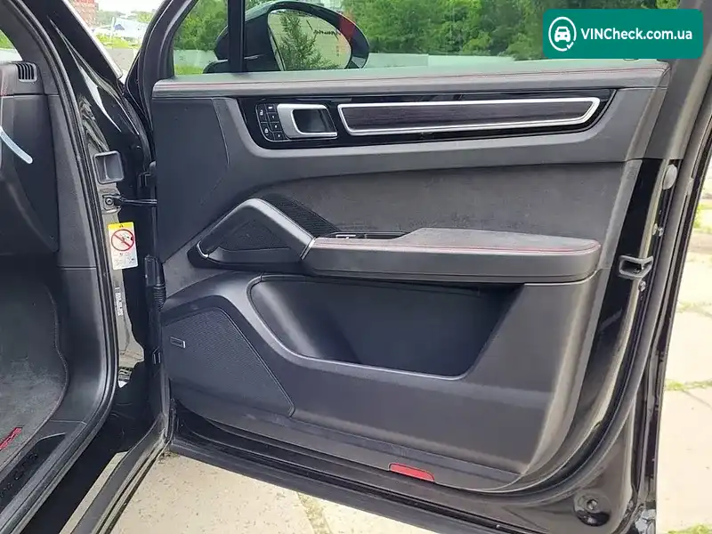 Porsche Cayenne 2022, фото з оголошення 1 з 20, VIN WP1ZZZ9YZPDA16183
