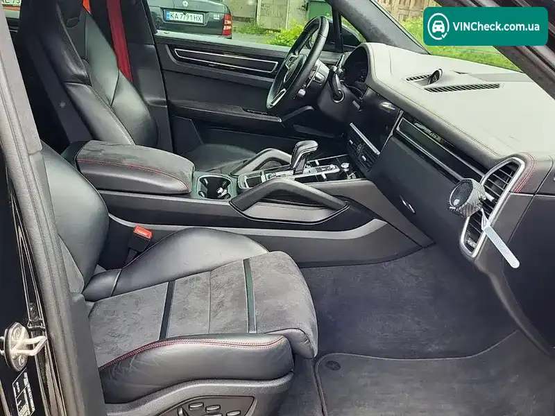 Porsche Cayenne 2022, фото з оголошення 2 з 20, VIN WP1ZZZ9YZPDA16183