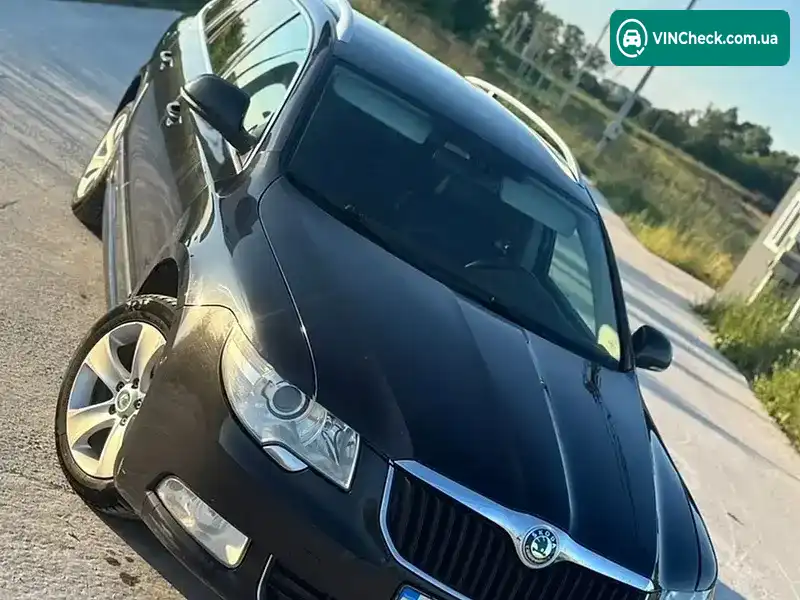 Skoda Superb 2012, фото з оголошення 2 з 20, VIN TMBJJ73T0C9046282
