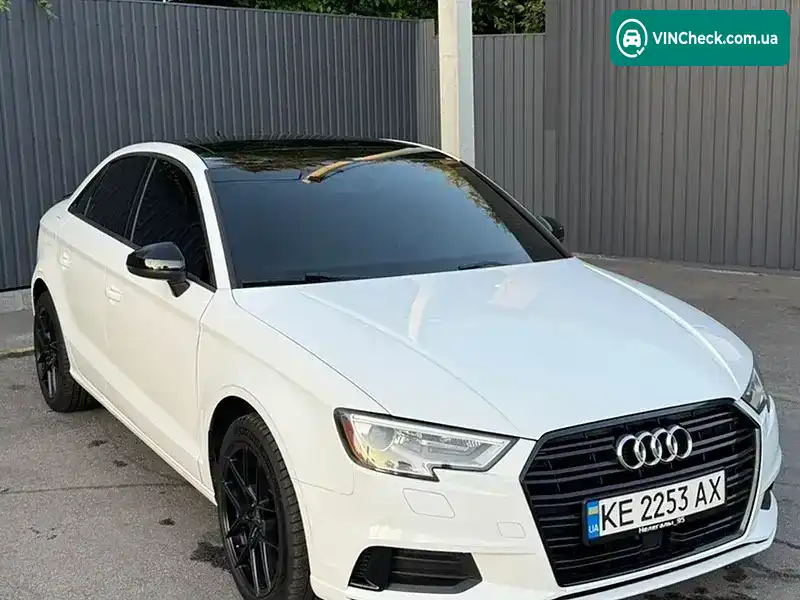 Audi A3 2017, фото з оголошення 1 з 20, VIN WAUAUGFF4J1037011