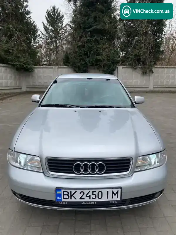 Audi A4 1999, фото з оголошення 2 з 14, VIN WAUZZZ8DZXA201692