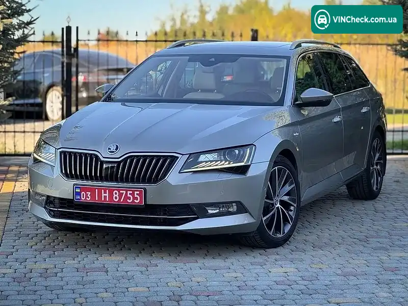 Skoda Superb 2016, фото з оголошення 2 з 20, VIN TMBLJ9NP2G7048637