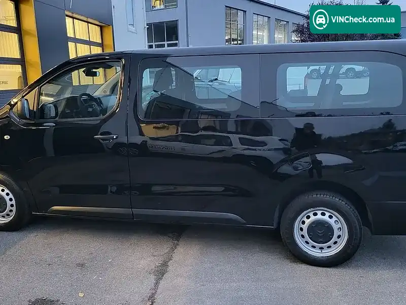 Citroen Spacetourer 2017, фото з оголошення 1 з 20, VIN VF7VEAHXGHZ067954